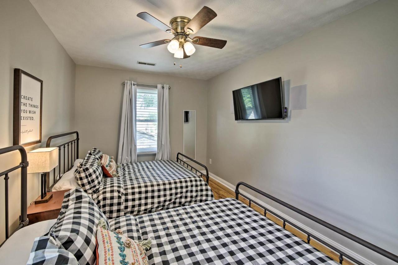 Updated Indianapolis Home, Walk To Lucas Oil! Exterior foto
